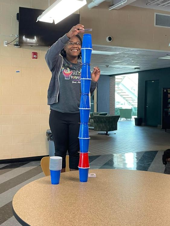 Stephanie stacking cups