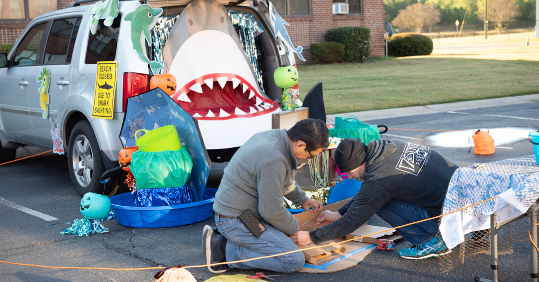 Trunk-or-Treat trunk