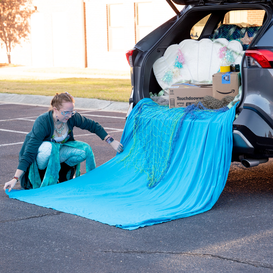 Trunk-or-Treat trunk
